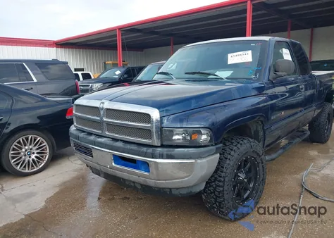 2001 Dodge Ram 1500 St из США, поврежденный, VIN 3B7HF13Z71G236899